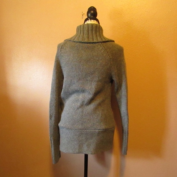 Moda International Women's Chunky Gray Wrap Sweater - Picture 5 of 5